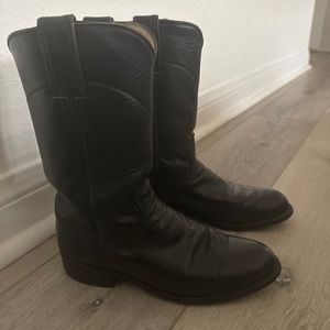 Black Justin Cora boots